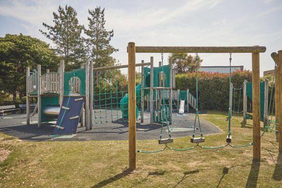 Caravan Church Farm Holiday Village Pagham Dış mekan fotoğraf